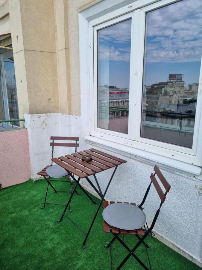 Golden Studio- Panoramic View With Terrace * Bukarest