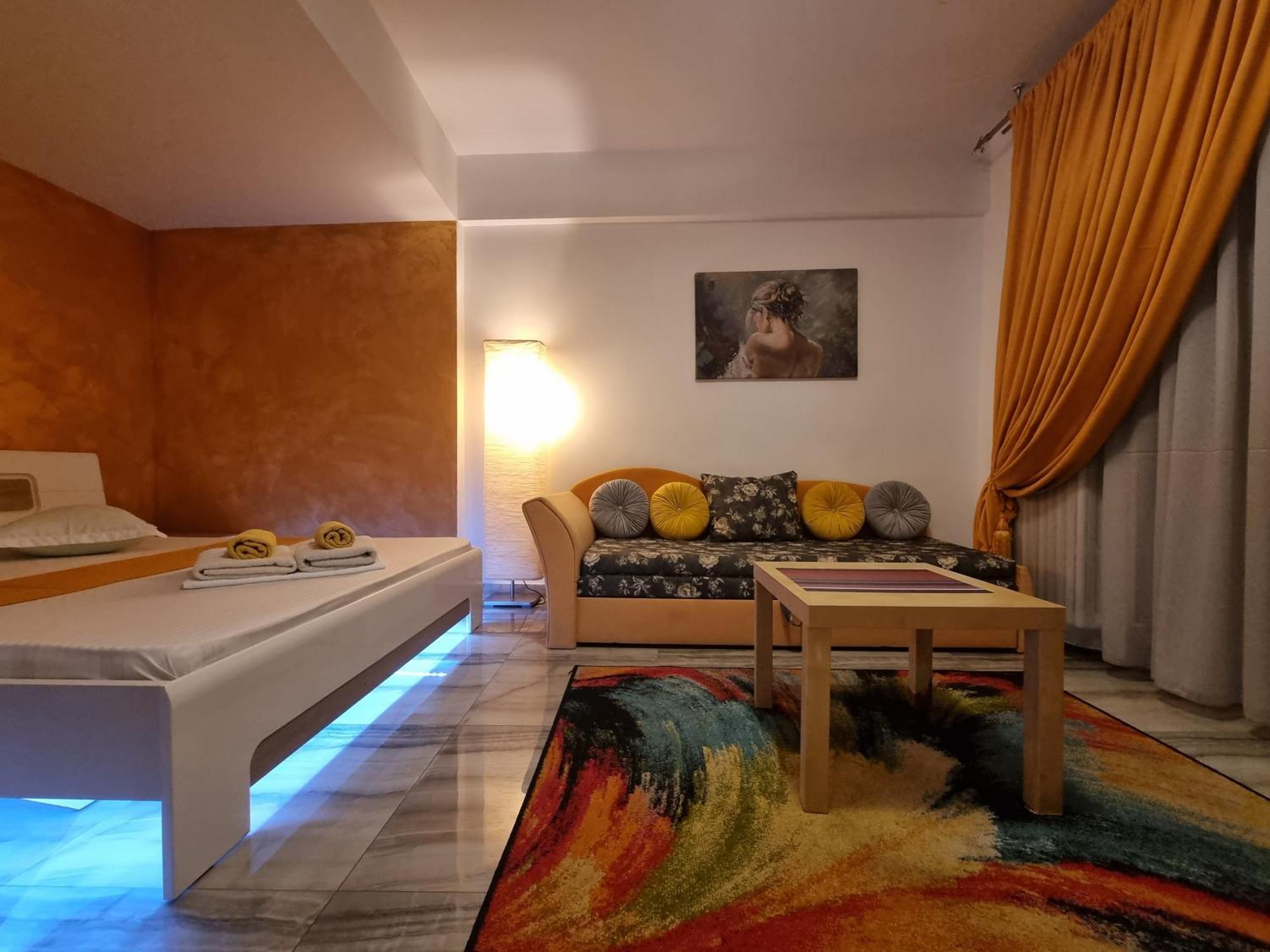 Golden Studio- Panoramic View With Terrace Apartment